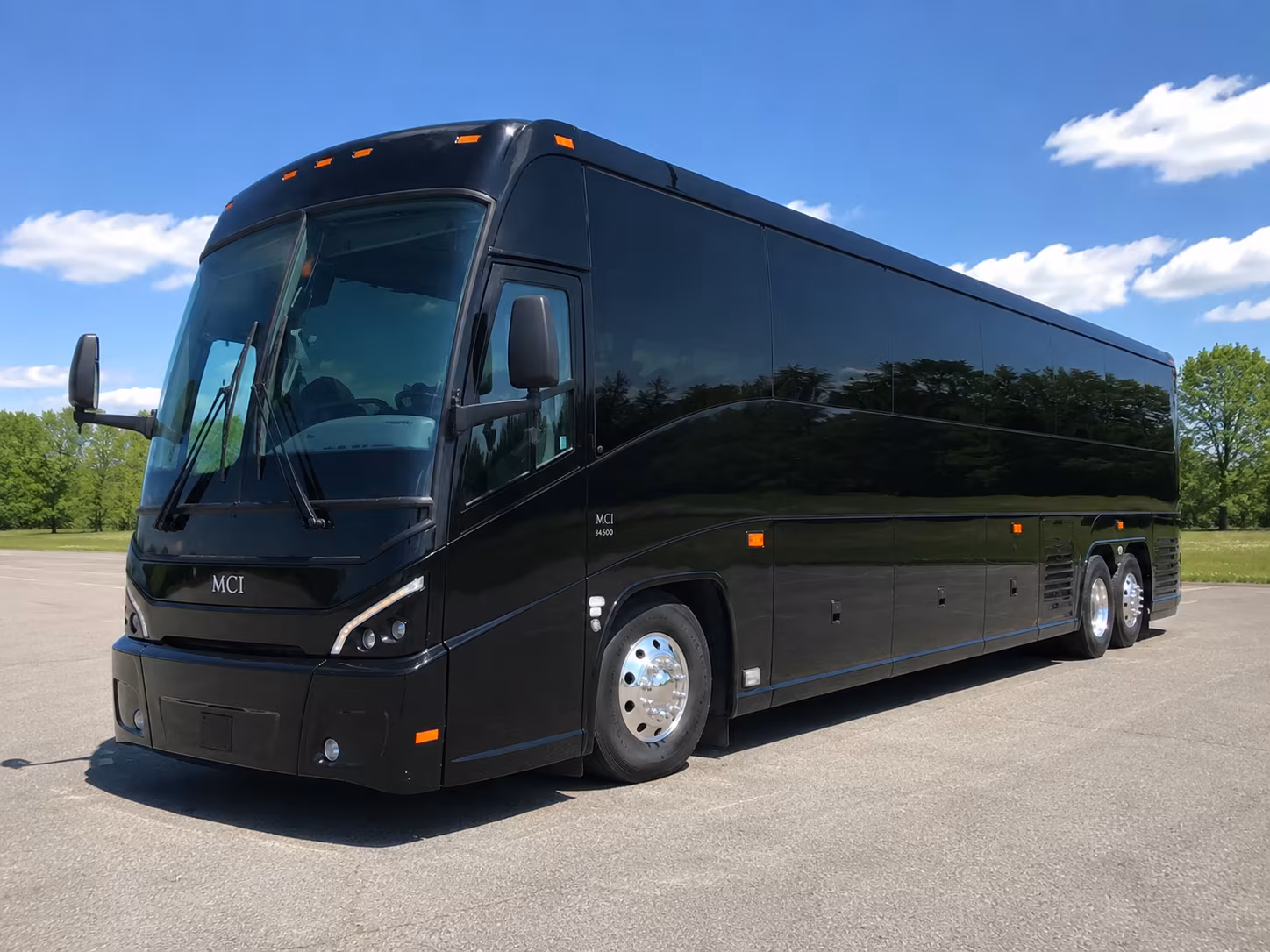 charter buses to the texas state aquarium and uss lexington on one trip