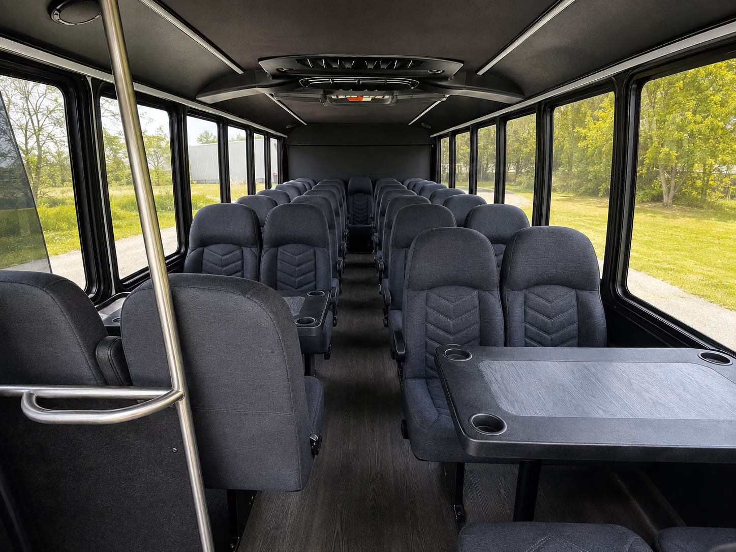 minibus rentals for trips to the corpus christi museum of science and history